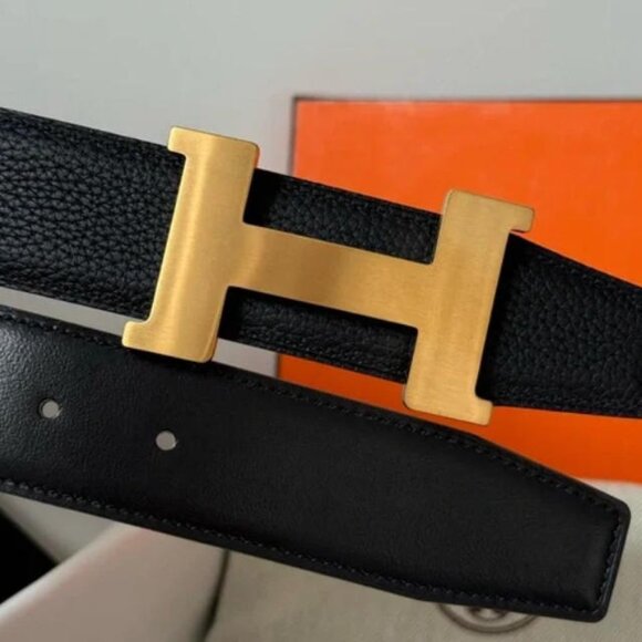 Hermès Reversible Black Belt with Gold Buckle - Size 90, With Box - Picture 8 of 8
